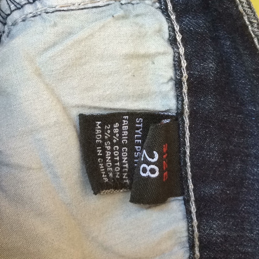 AnM jean shorts - Picture 4 of 7